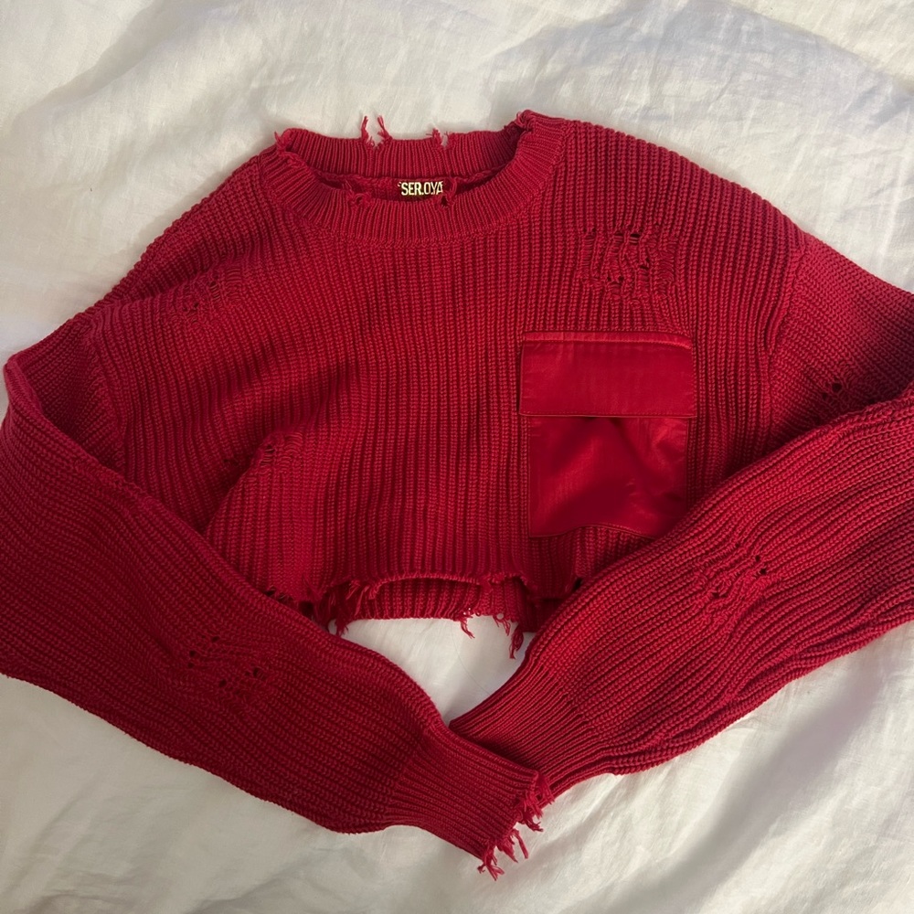Red Seroya cropped sweater